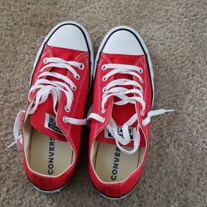 Converse shoes for women size 9
